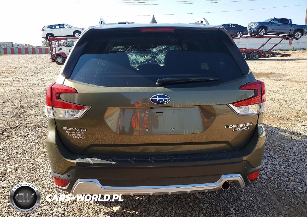 2022 Subaru Forester Touring VIN:JF2SKARC3NH460642 - 6
