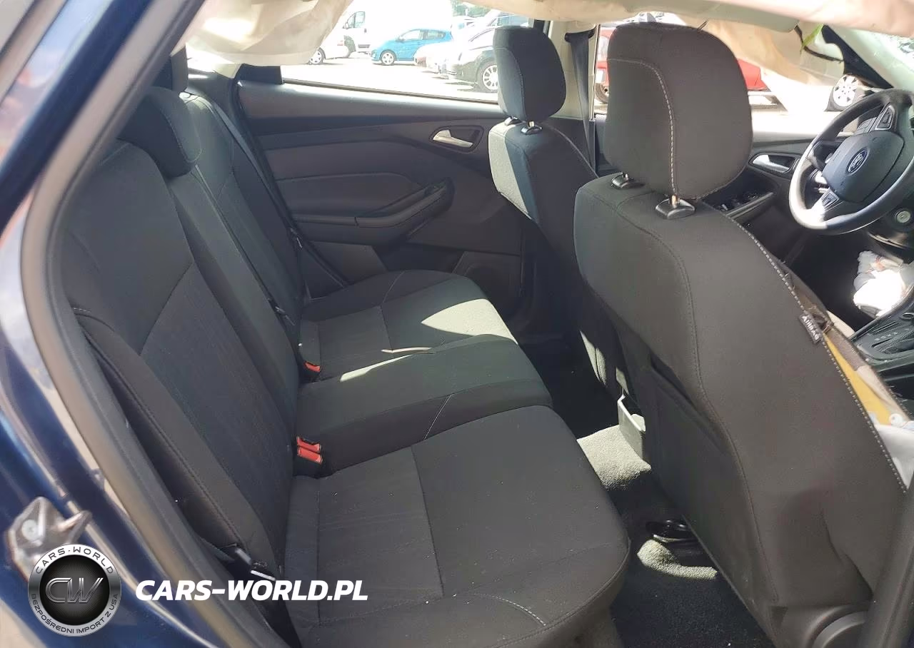 2018 Ford Focus Sel VIN:1FADP3M26JL258104 - 10