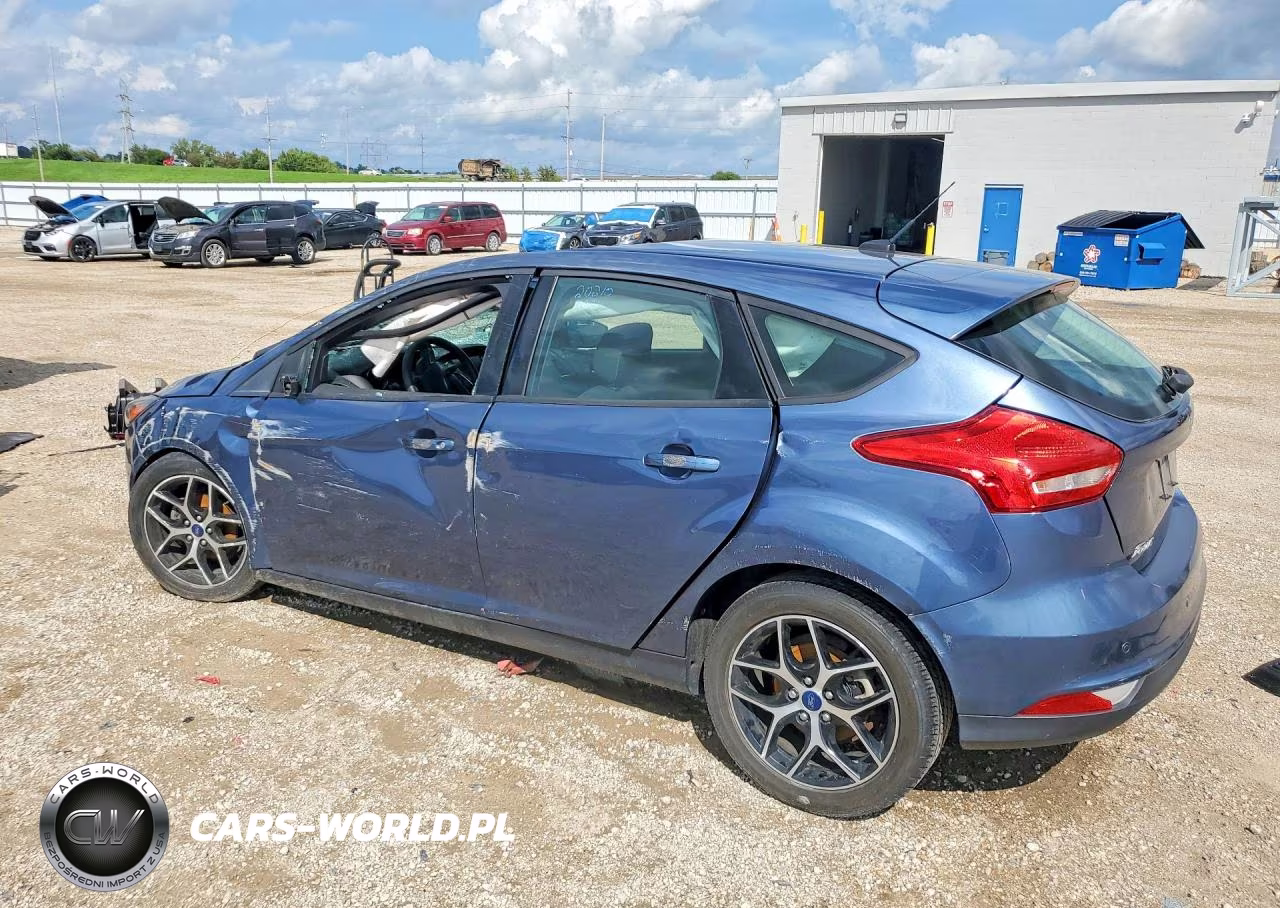 2018 Ford Focus Sel VIN:1FADP3M26JL258104 - 2