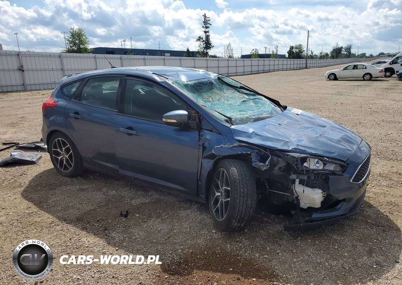 2018 Ford Focus Sel VIN:1FADP3M26JL258104 - 4