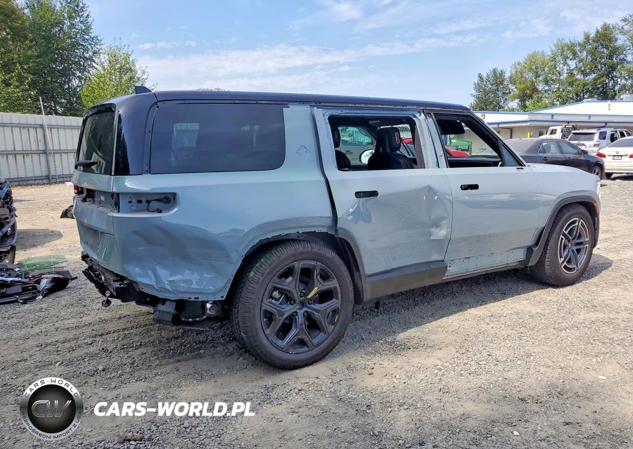 2025 Rivian R1S Adventure VIN:7PDSGBBA1SN047509 - 3