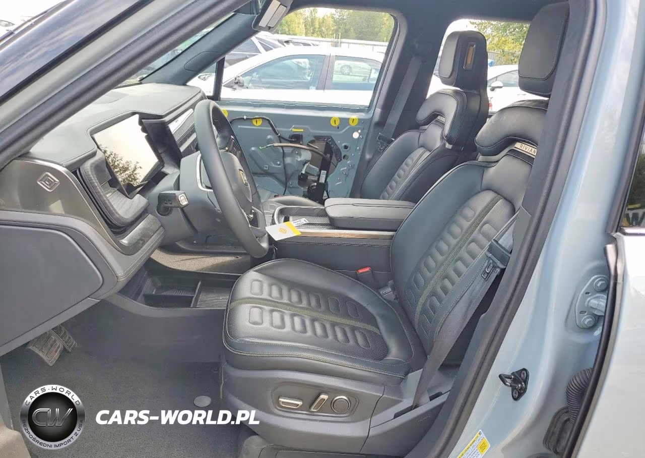 2025 Rivian R1S Adventure VIN:7PDSGBBA1SN047509 - 7