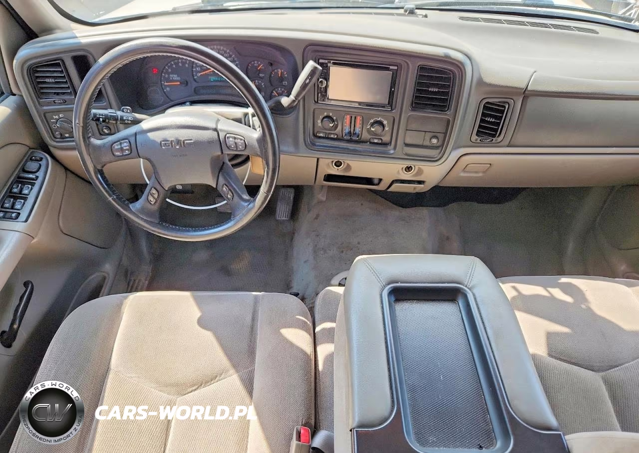 2005 GMC Yukon VIN:1GKEC13V85J153824 - 8