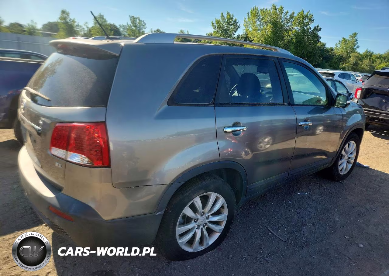 2011 Kia Sorento Ex VIN:5XYKU3A11BG006330 - 3