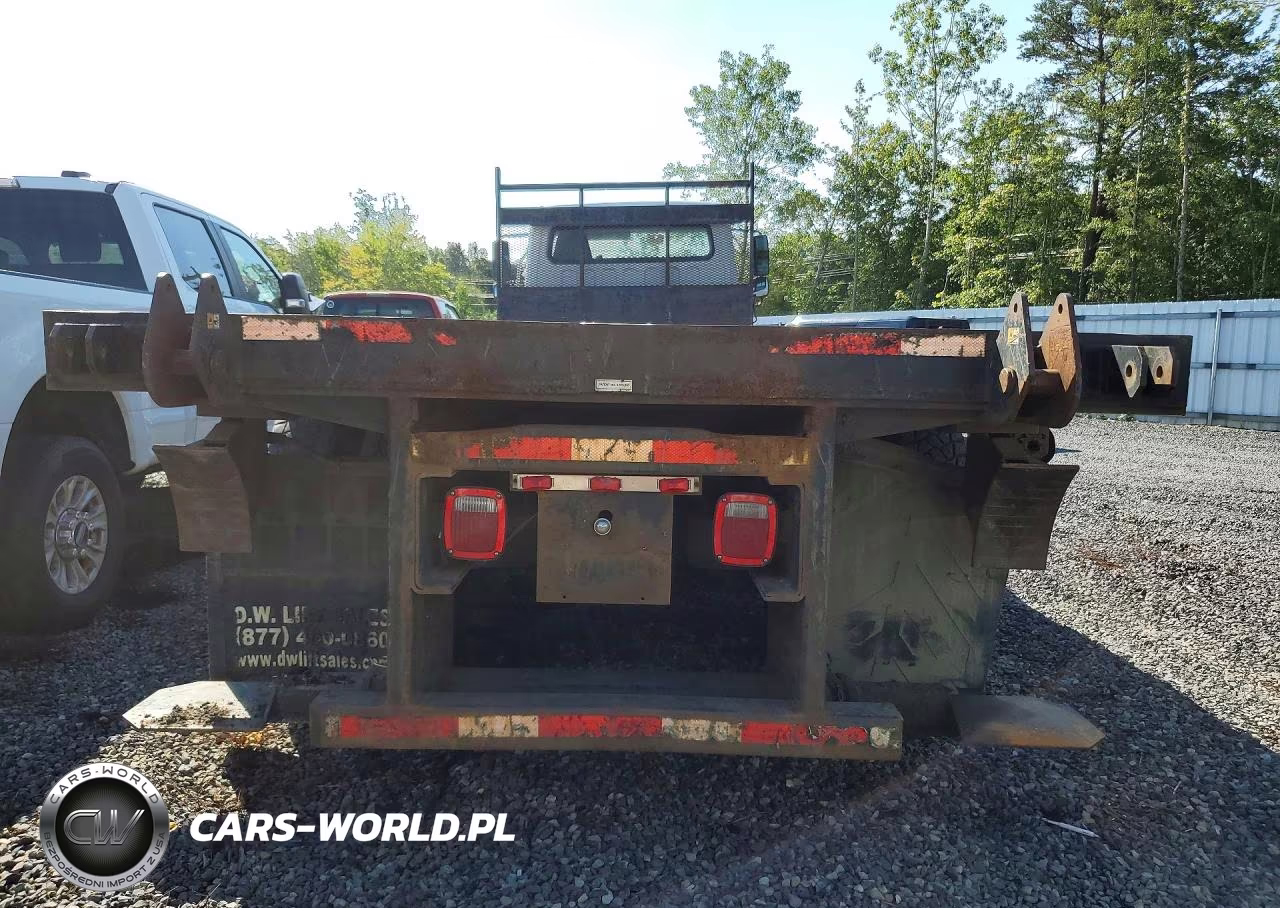 2018 Freightliner Business Class M2 Flatbed Truck VIN:1FVHCYFE0JHJJ4809 - 6