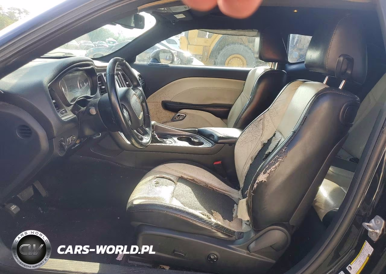 2015 Dodge Challenger Sxt VIN:2C3CDZATXFH710952 - 7