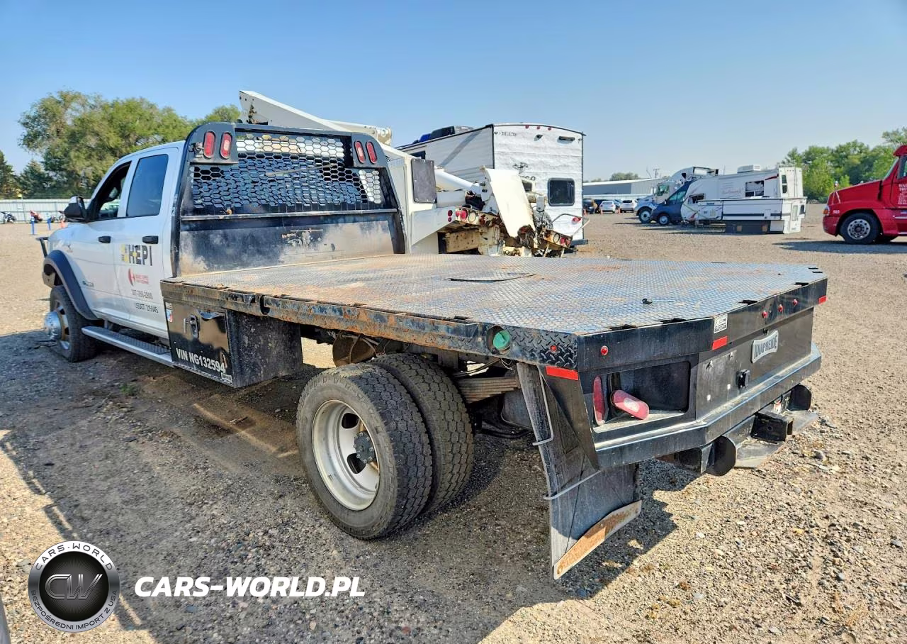 2022 Ram 5500 VIN:3C7WRNFL5NG132594 - 2