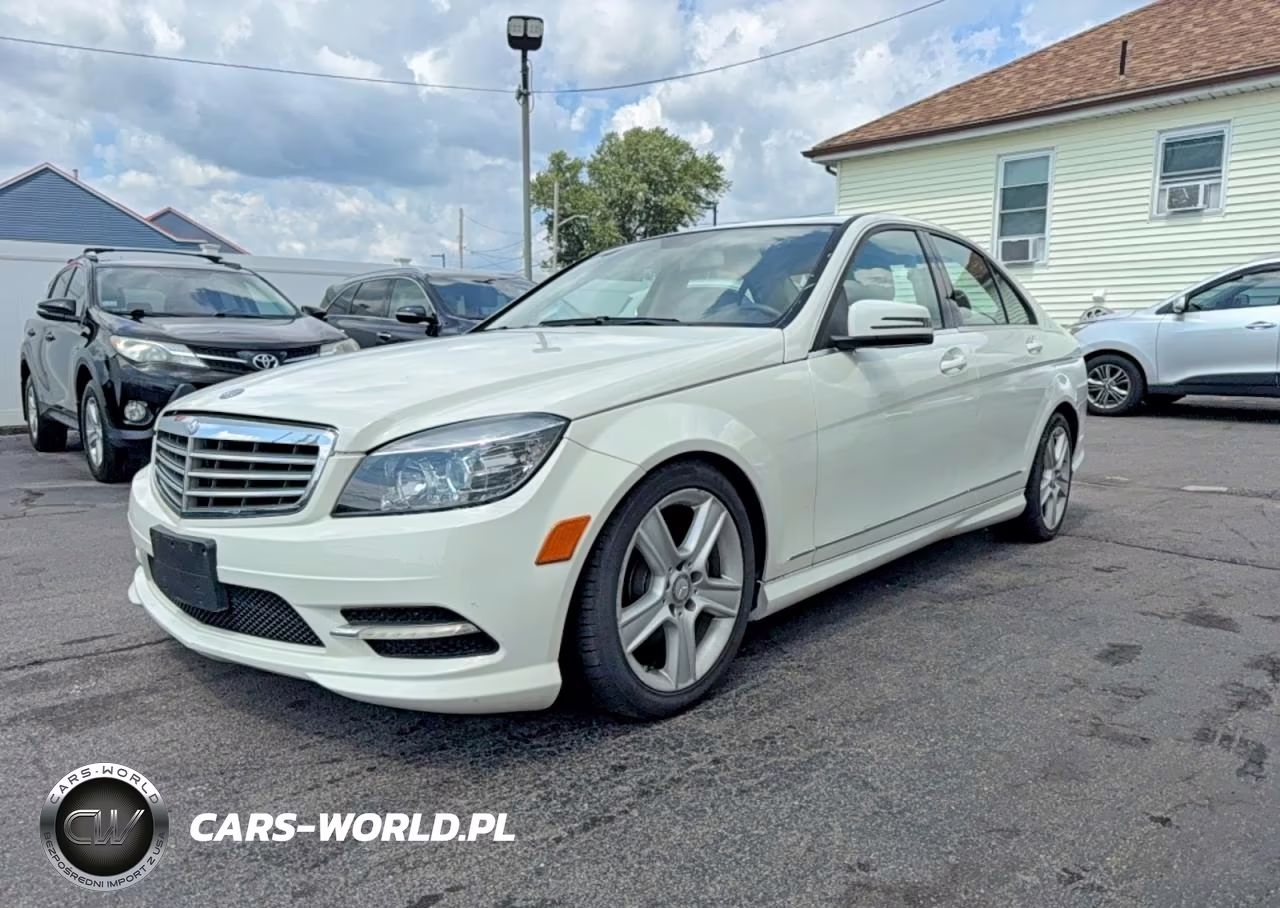 2011 Mercedes-Benz C 300 4Matic VIN:WDDGF8BB5BR174242 - 2