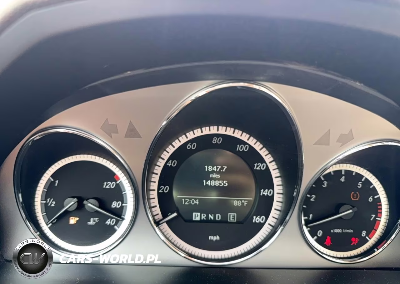 2011 Mercedes-Benz C 300 4Matic VIN:WDDGF8BB5BR174242 - 8