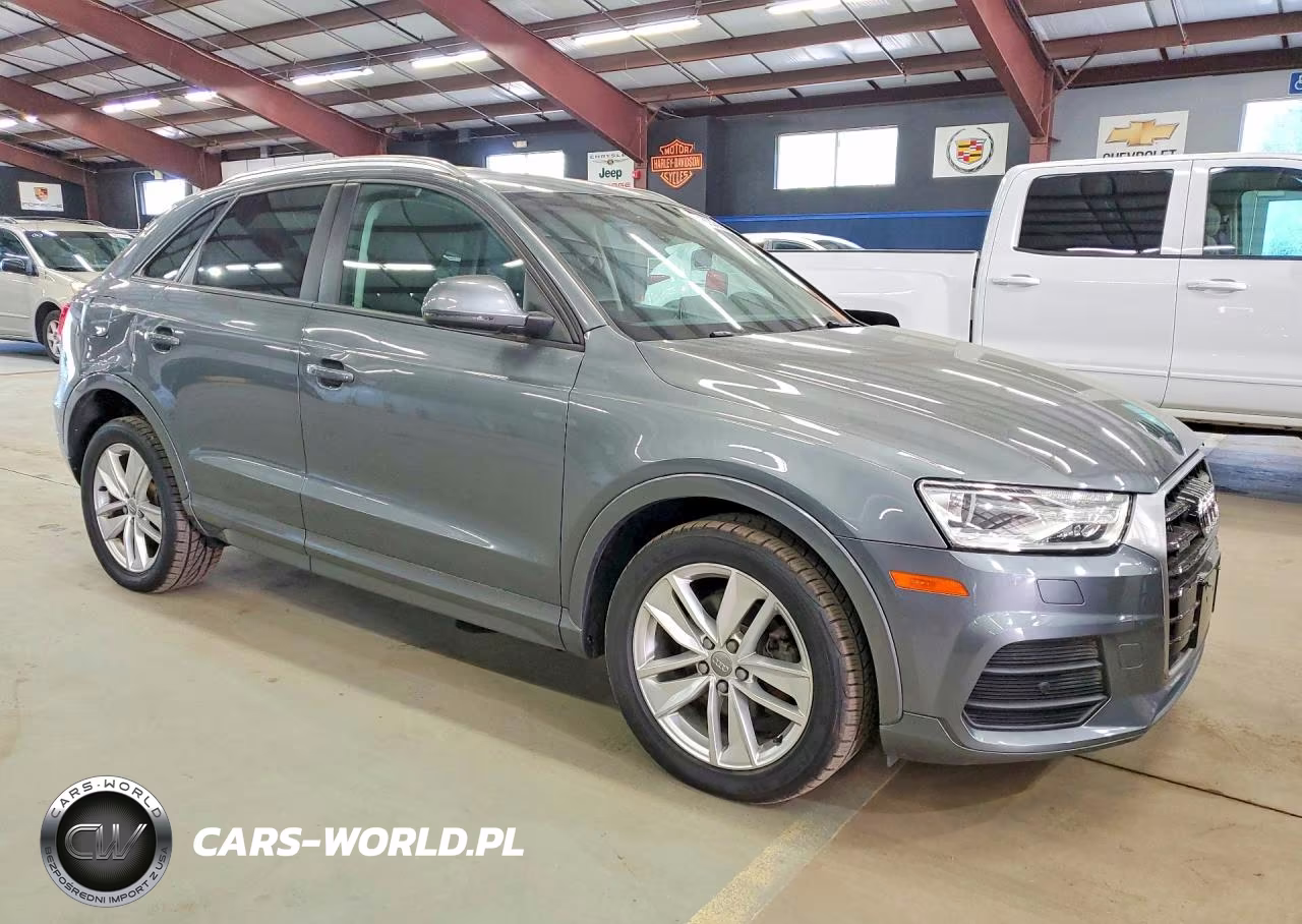 2017 Audi Q3 Premium VIN:WA1ECCFS2HR013468 - 4