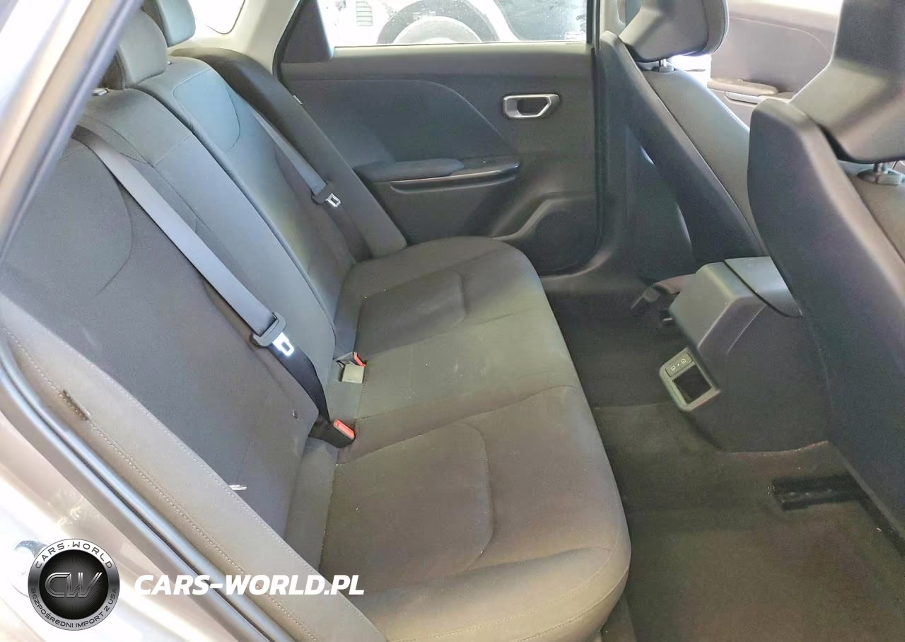 2026 Kia K4 Lxs VIN:3KPFT4DEXTE319979 - 10