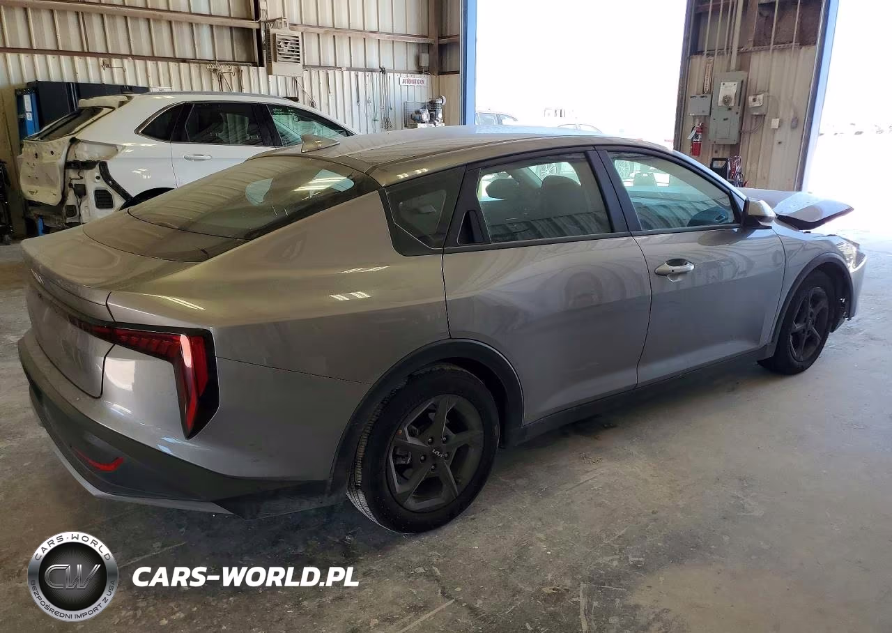 2026 Kia K4 Lxs VIN:3KPFT4DEXTE319979 - 3
