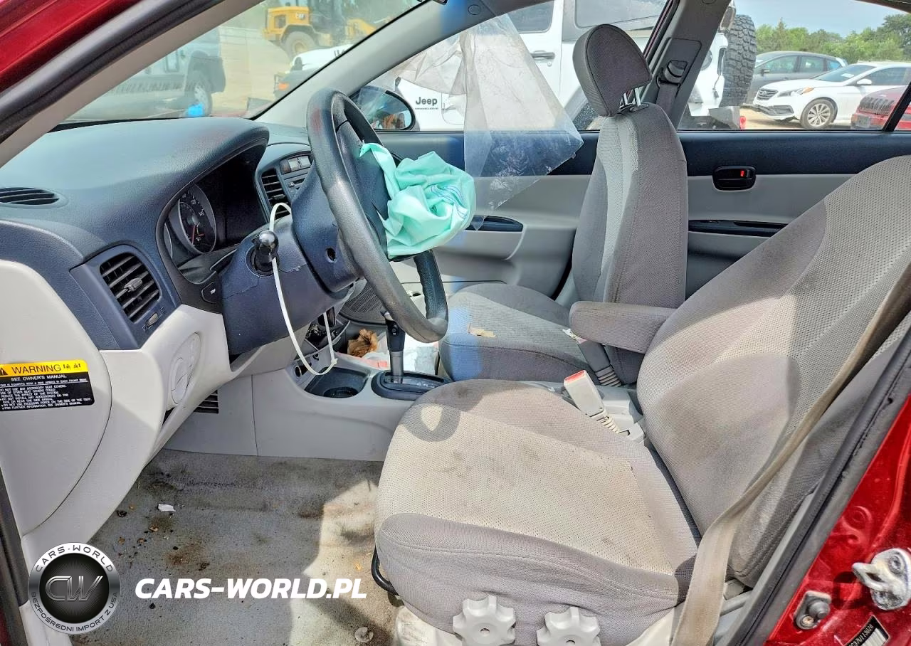 2007 Hyundai Accent Gls VIN:KMHCN46C37U113026 - 7