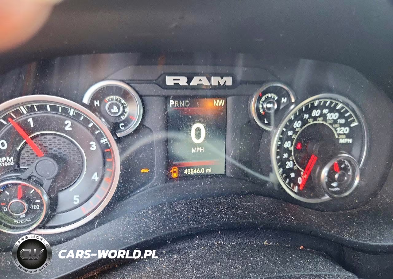 2024 Ram 3500 Tradesman VIN:3C63R3GL4RG248272 - 9