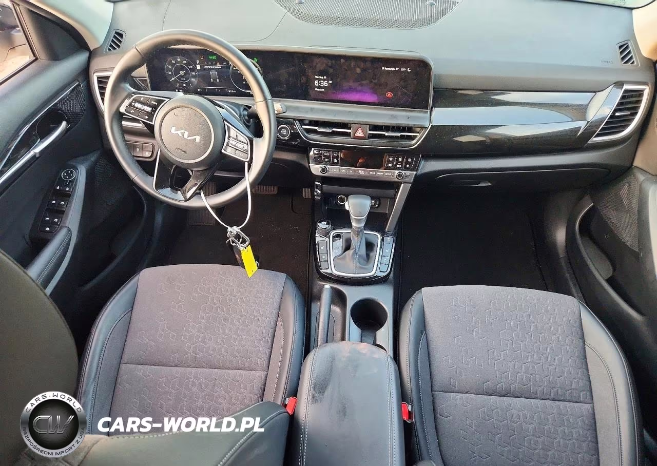 2024 Kia Seltos S VIN:KNDEUCAA3R7552129 - 8