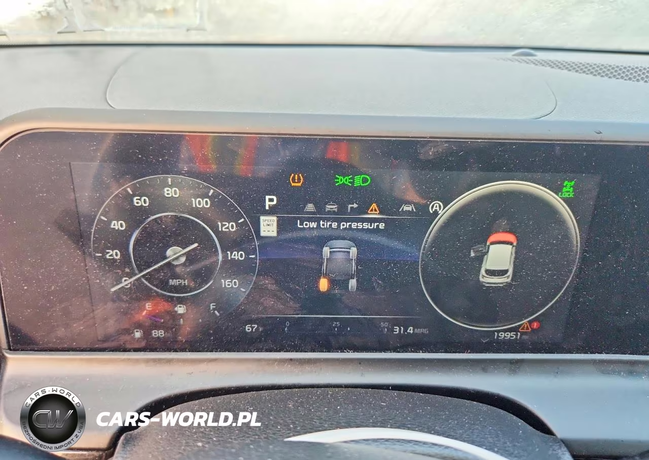 2024 Kia Seltos S VIN:KNDEUCAA3R7552129 - 9