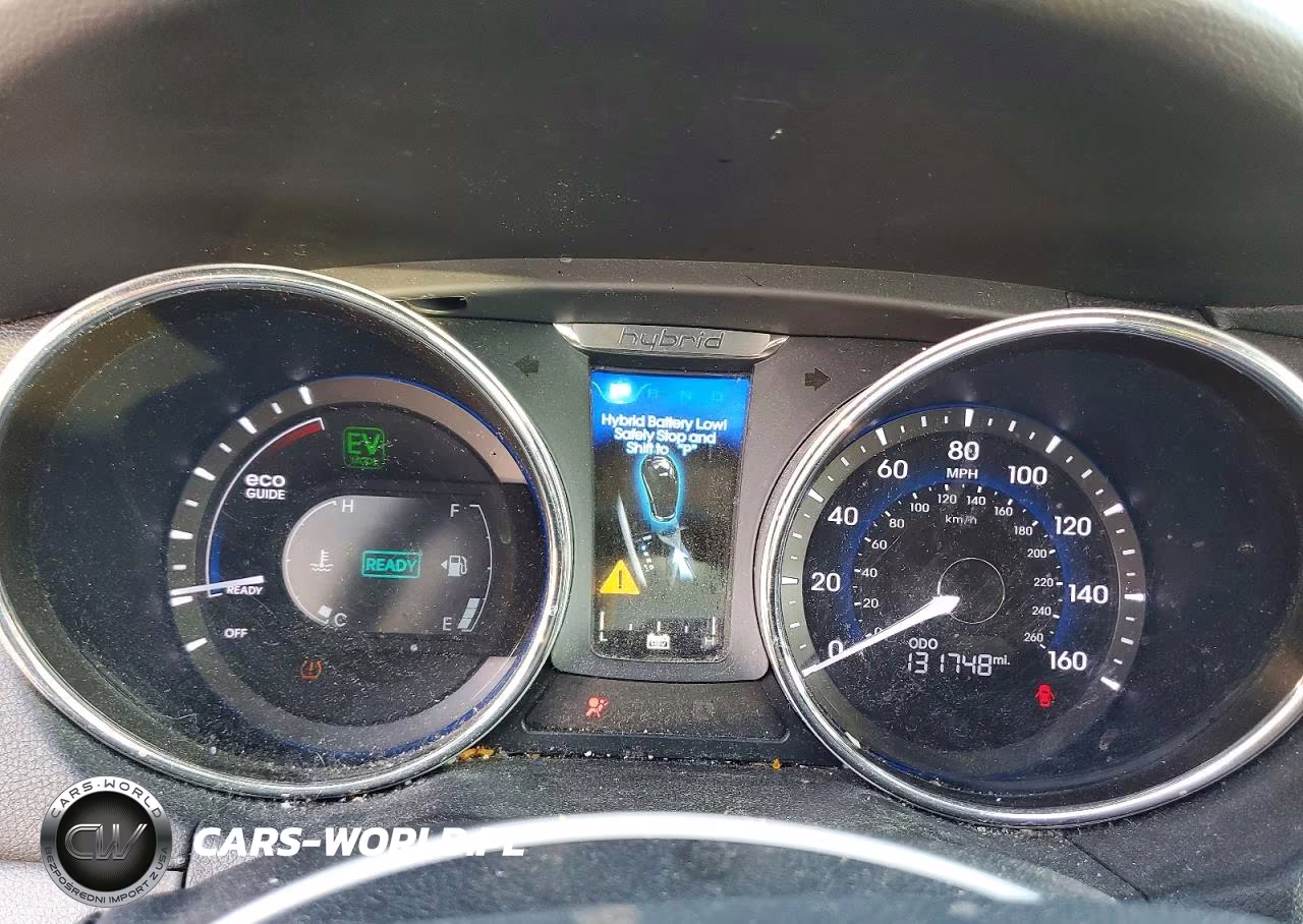 2015 Hyundai Sonata Hybrid Limited VIN:KMHEC4A48FA129589 - 9