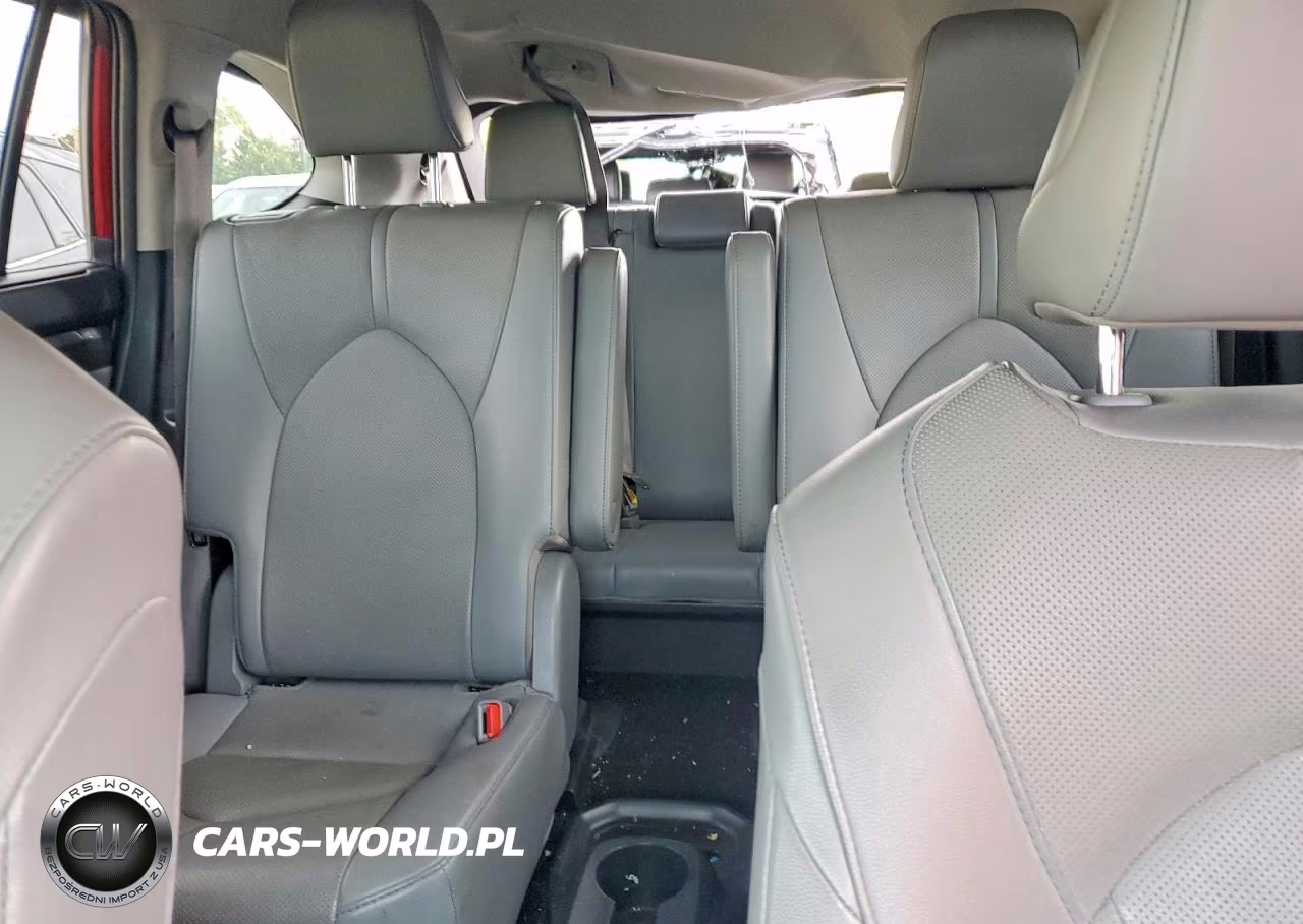 2021 Toyota Highlander Limited VIN:5TDDZRBH7MS081807 - 10