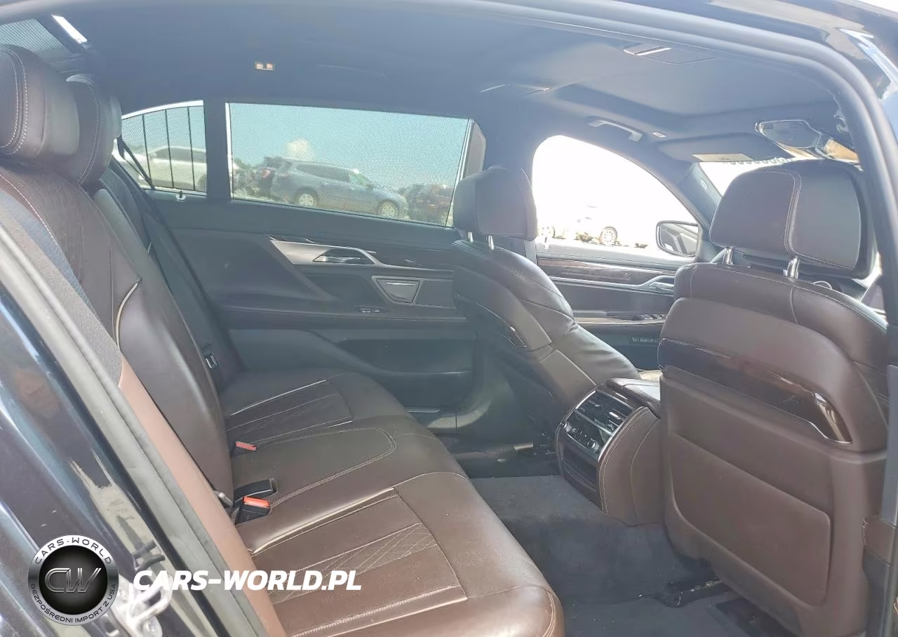 2016 BMW 740 I VIN:WBA7E2C57GG547414 - 10