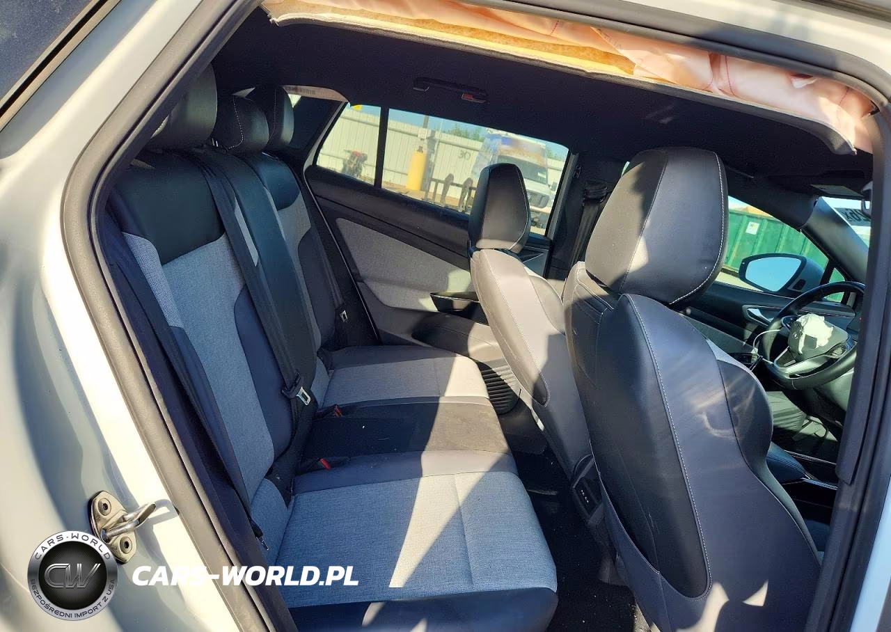 2023 Volkswagen Id.4 VIN:1V2BMPE88PC051886 - 11
