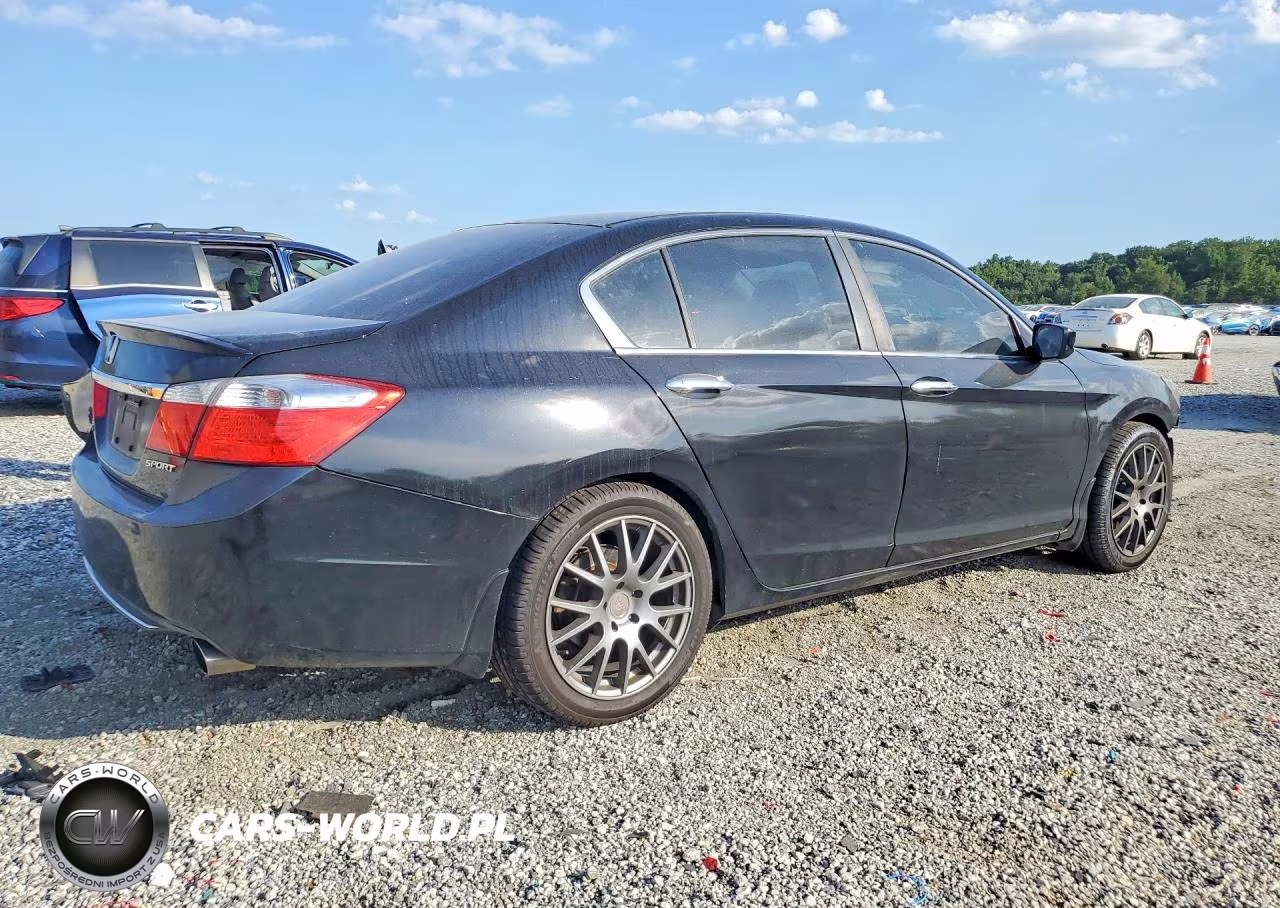 2015 Honda Accord Sport VIN:1HGCR2F59FA263870 - 3