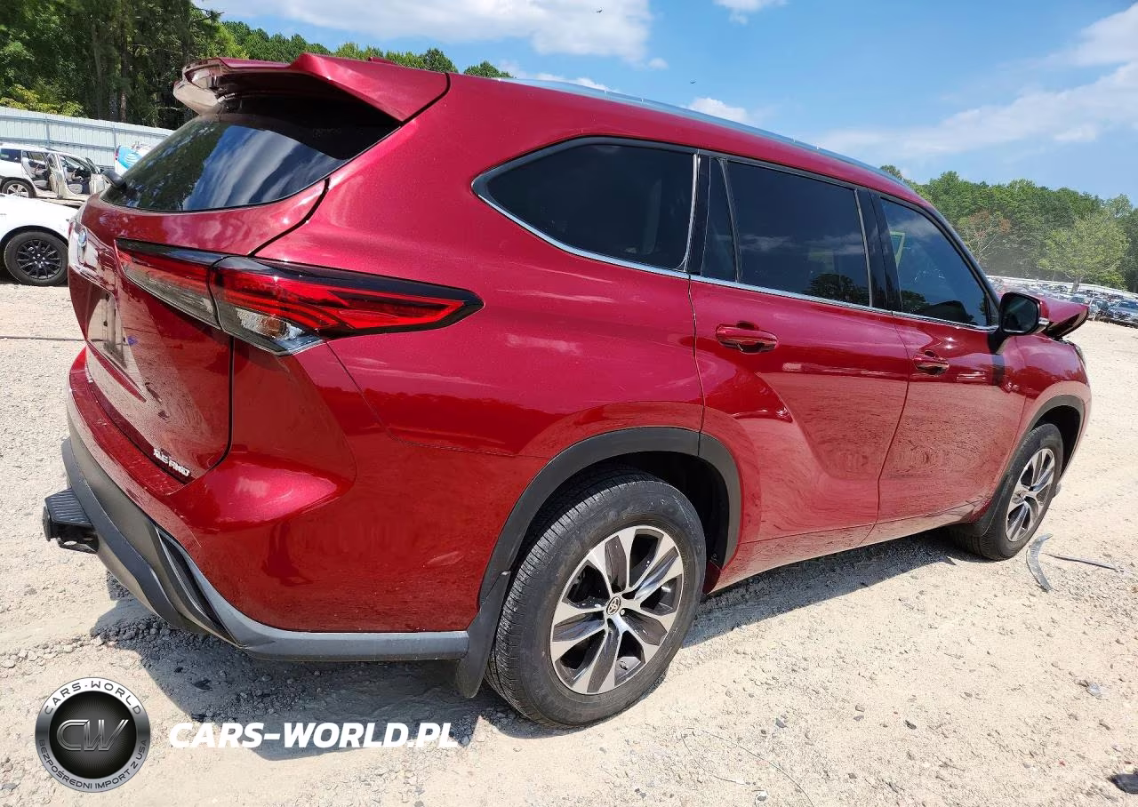 2021 Toyota Highlander Xle VIN:5TDGZRBH3MS089772 - 3