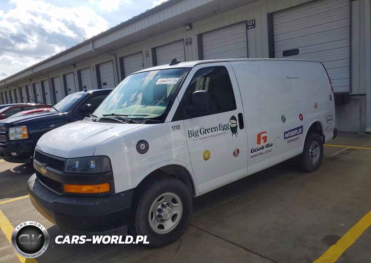 2018 Chevrolet Express G2500