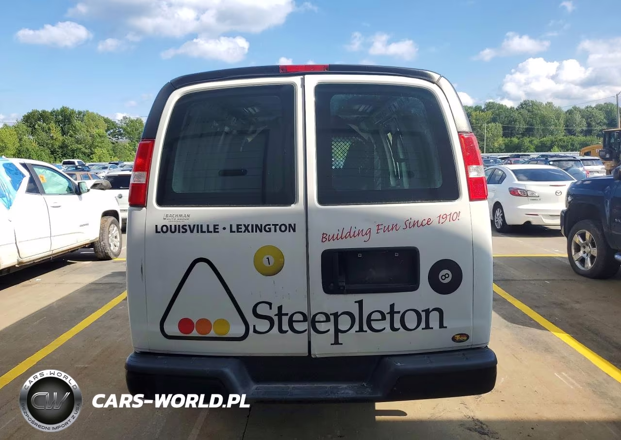 2018 Chevrolet Express G2500 VIN:1GCWGAFP4J1324161 - 6