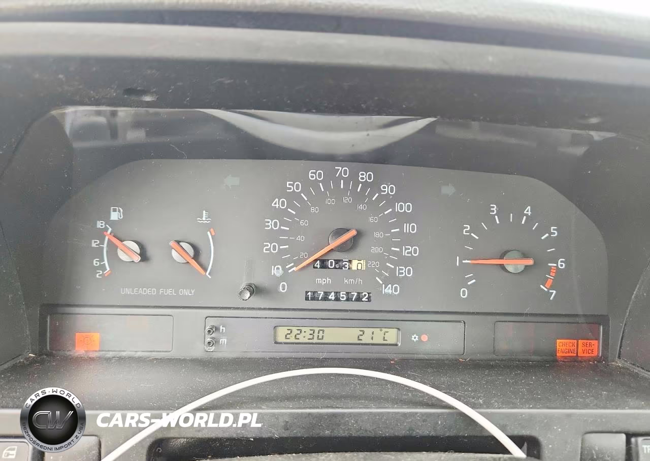 1996 Volvo 850 Base VIN:YV1LS5551T1323345 - 9