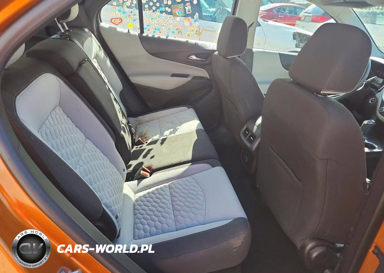 2018 Chevrolet Equinox Ls VIN:2GNAXHEV5J6105622 - 10