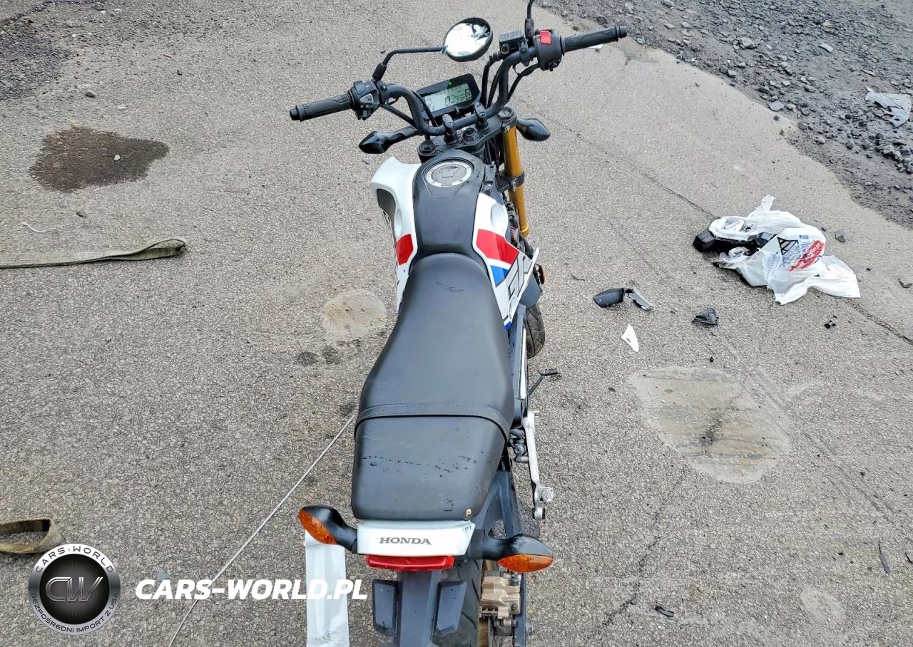 2023 Honda Grom A VIN:MLHJC9252P5100992 - 6