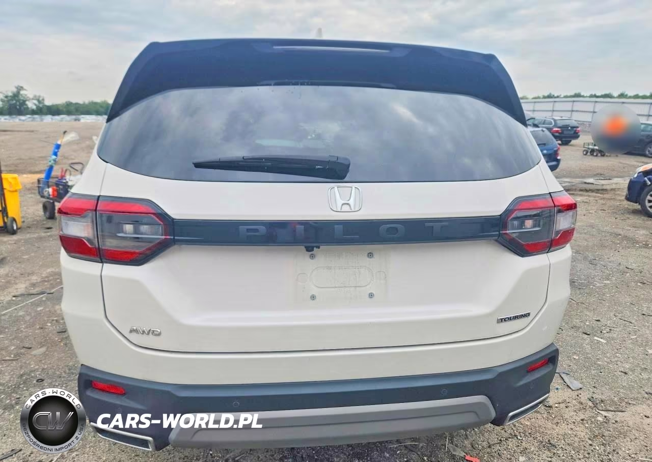 2025 Honda Pilot Touring VIN:5FNYG1H70SB004172 - 6