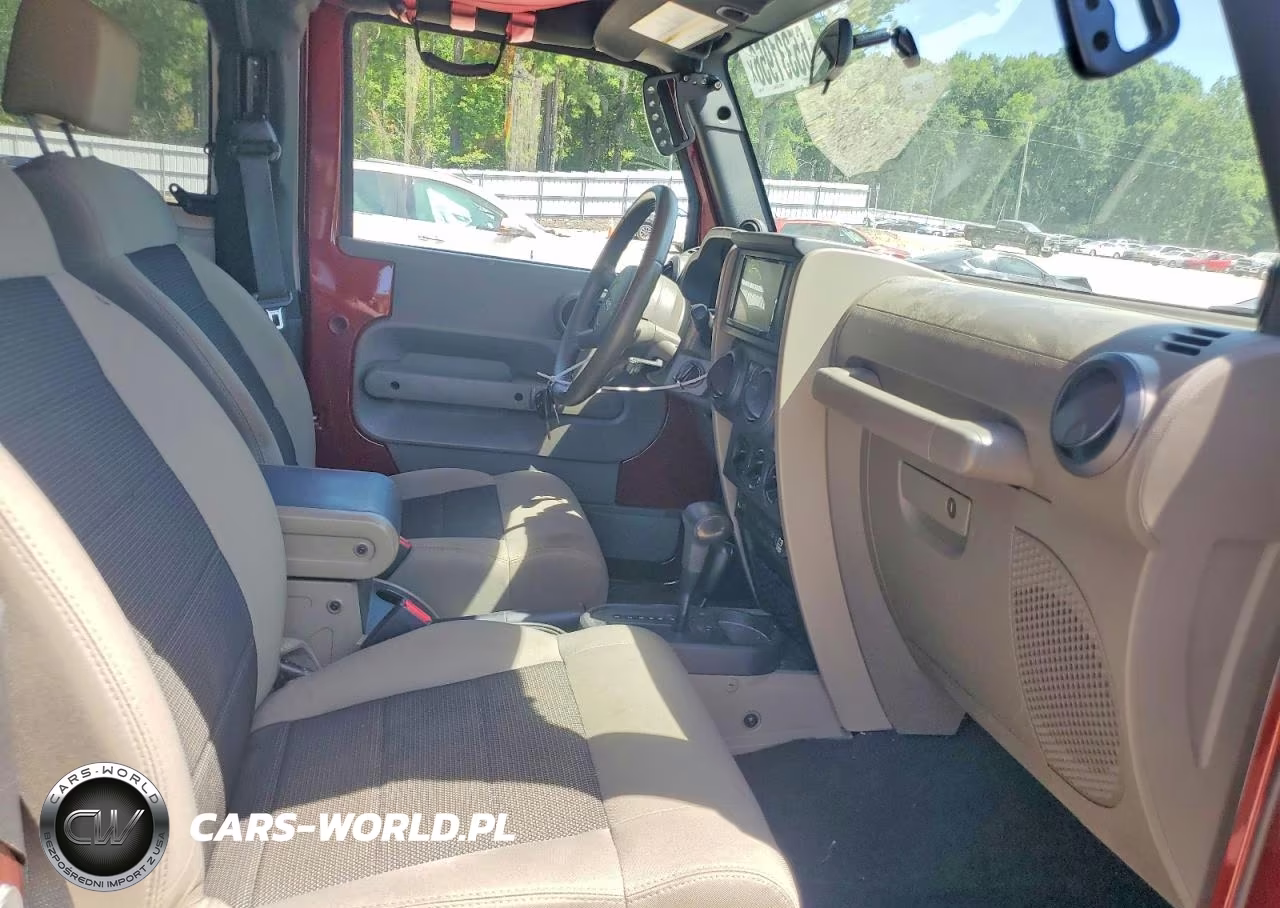 2009 Jeep Wrangler X VIN:1J4FA24119L769425 - 10