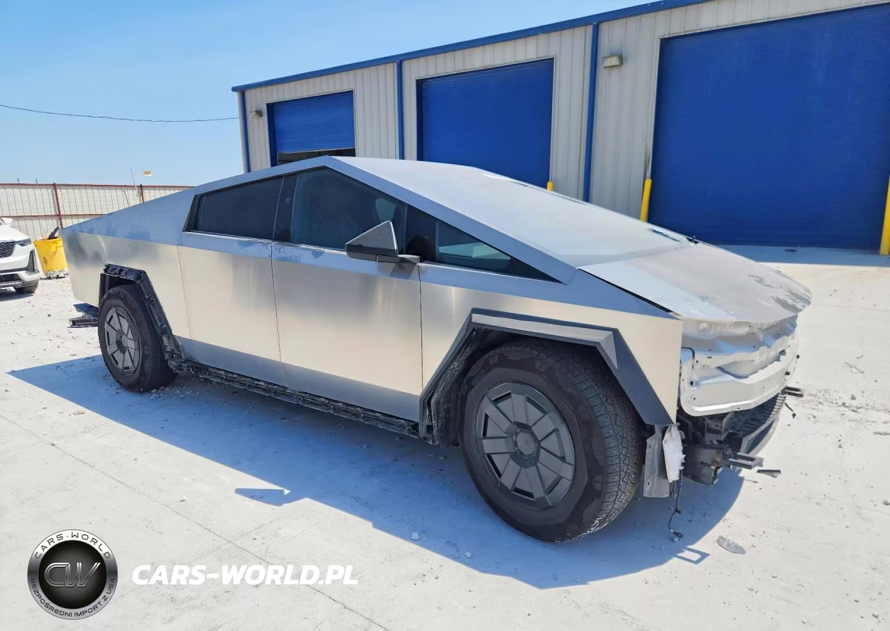 2025 Tesla Cybertruck VIN:7G2CEHED9SA081216 - 4