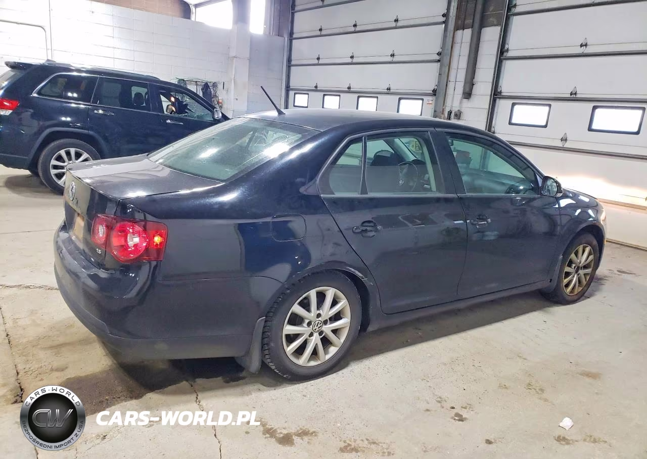 2010 Volkswagen Jetta Limited VIN:3VWAX7AJ5AM117214 - 3