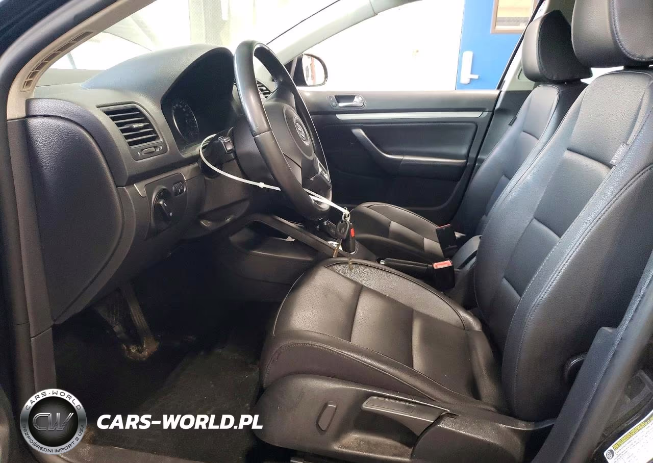 2010 Volkswagen Jetta Limited VIN:3VWAX7AJ5AM117214 - 7