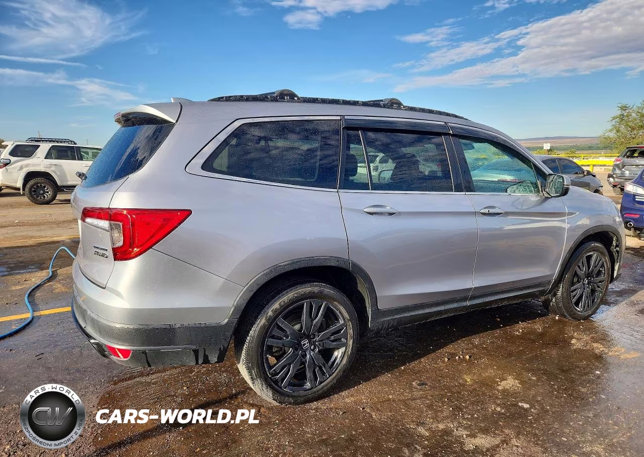 2021 Honda Pilot Se VIN:5FNYF6H28MB015234 - 3
