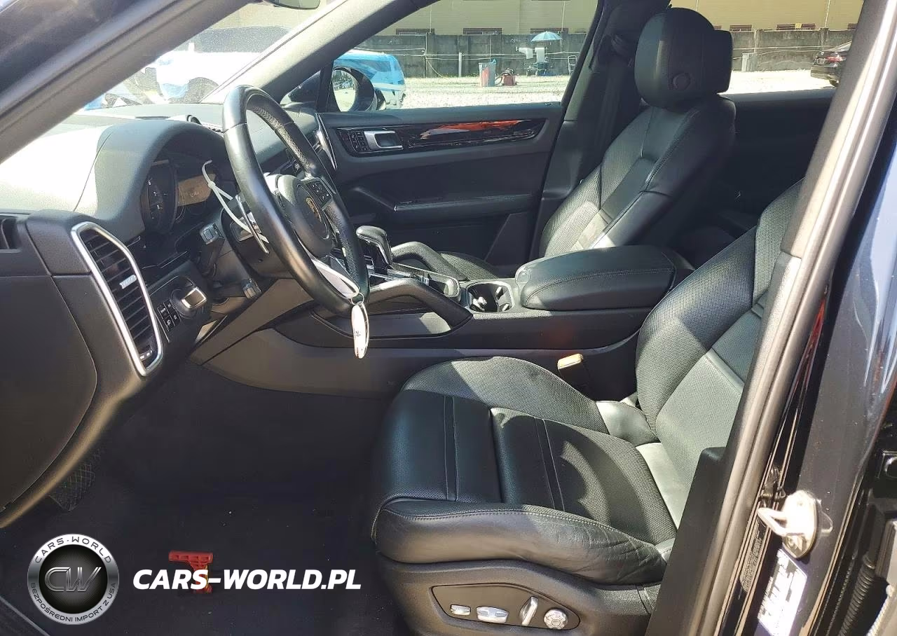 2021 Porsche Cayenne Coupe VIN:WP1BA2AY0MDA41375 - 7