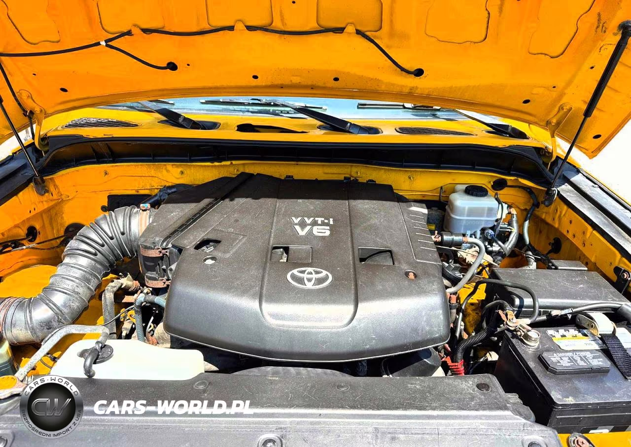 2008 Toyota Fj Cruiser Base VIN:JTEBU11F08K007516 - 8