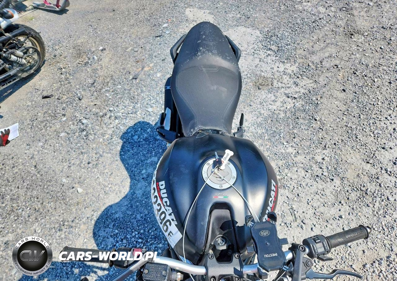 2015 Ducati Monster 821 VIN:ZDM1RBTS0FB011777 - 5