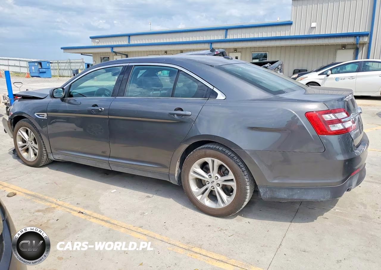 2018 Ford Taurus Sel VIN:1FAHP2H82JG110776 - 2