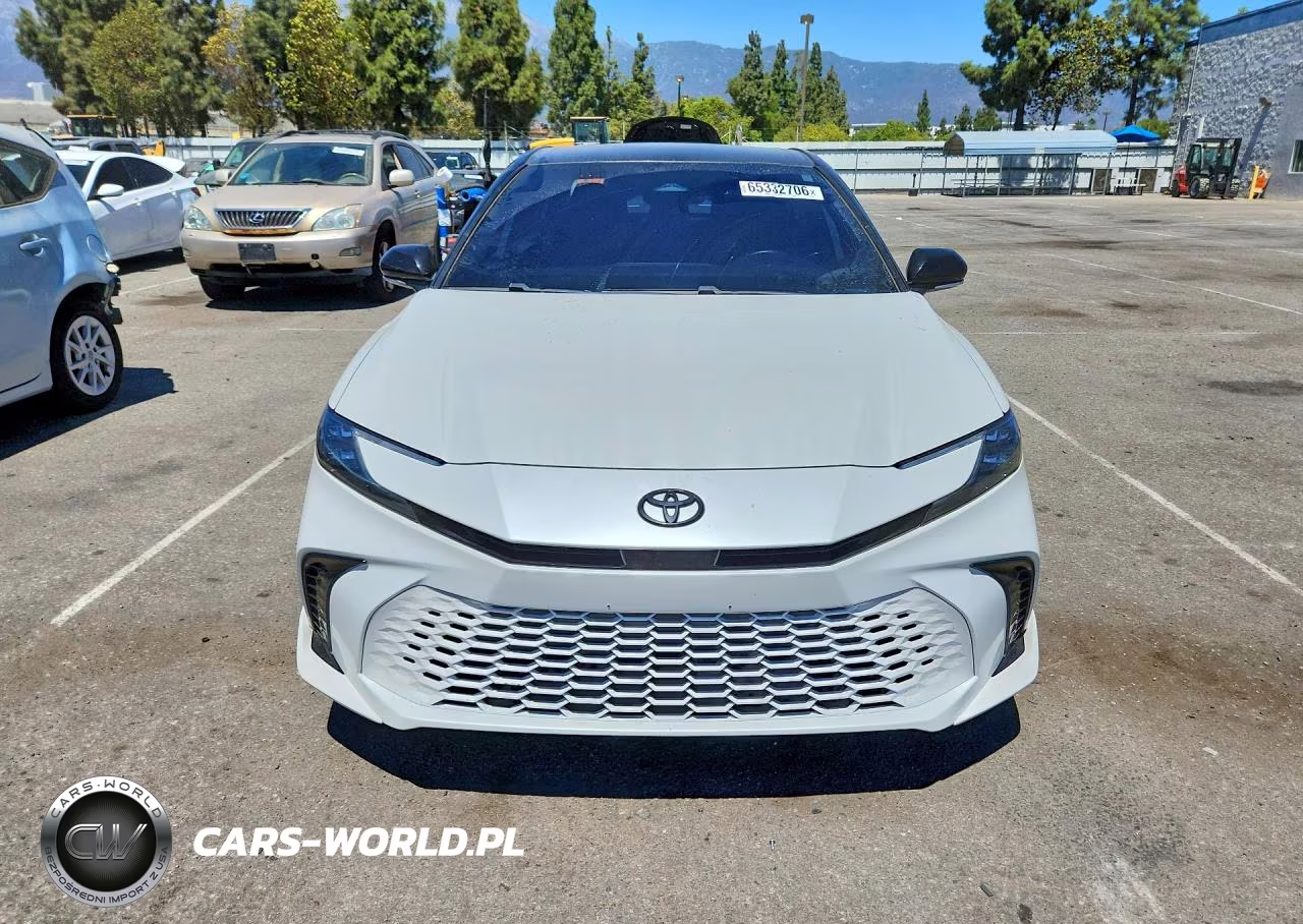 2025 Toyota Camry Xse VIN:4T1DAACK1SU037230 - 5