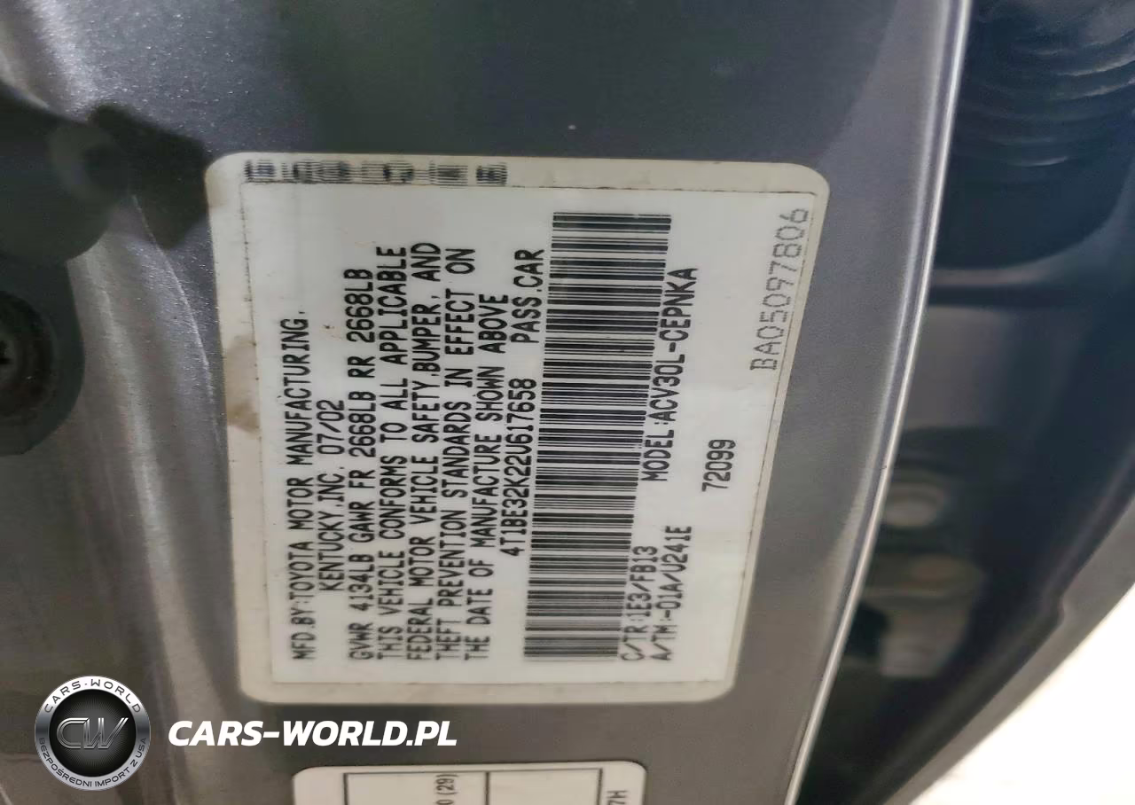 2002 Toyota Camry Le VIN:4T1BE32K22U617658 - 12