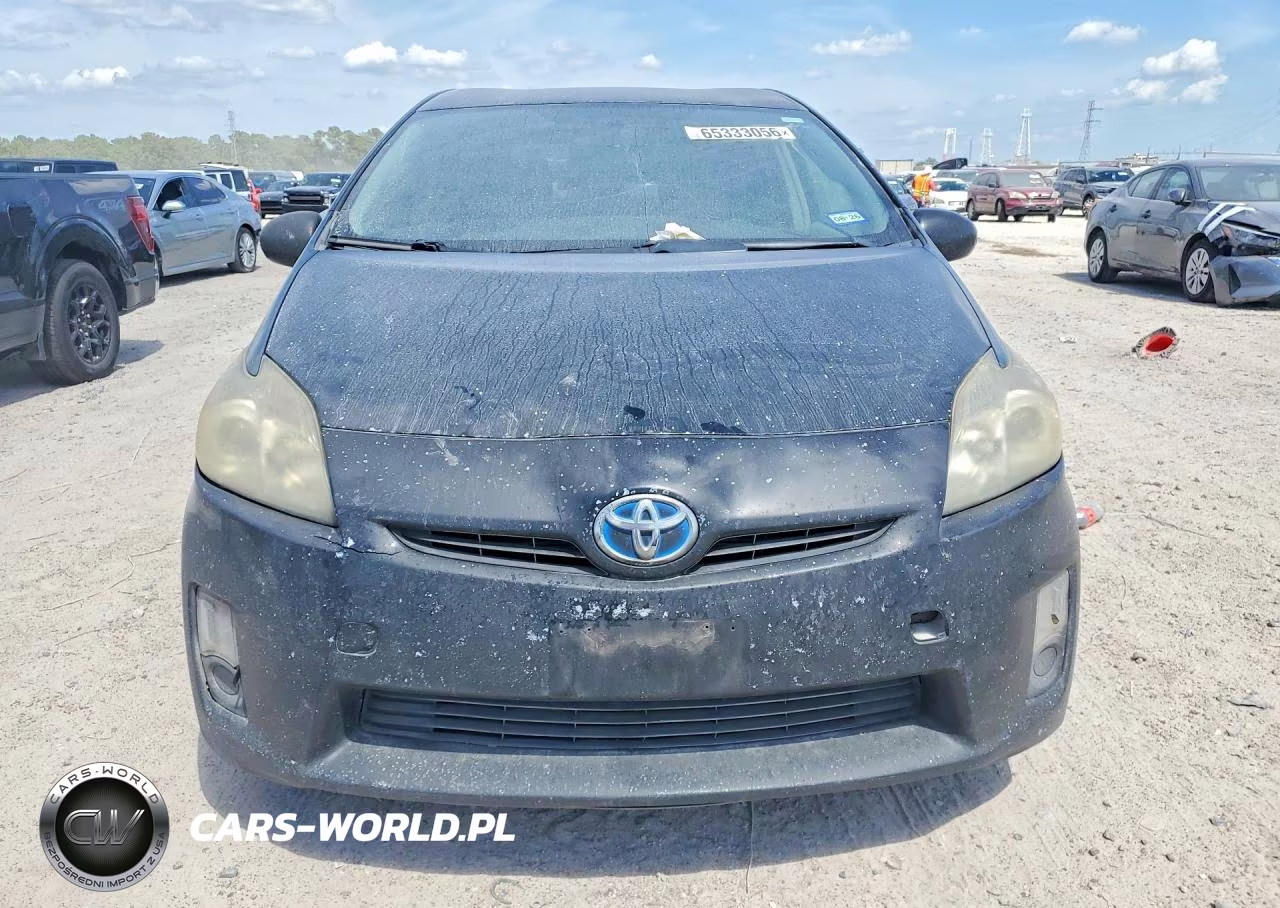 2011 Toyota Prius Two VIN:JTDKN3DU1B0321525 - 5
