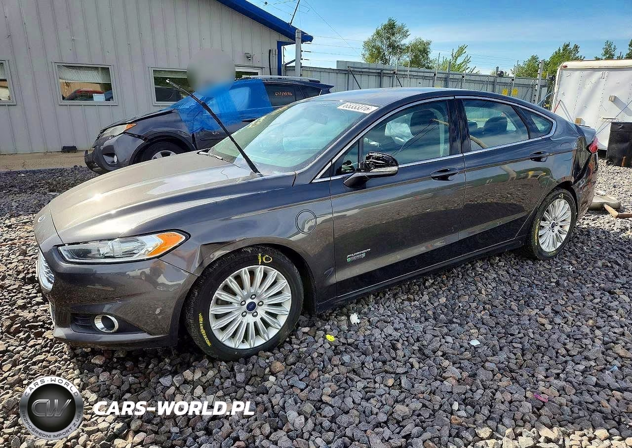 2016 Ford Fusion Se Phev VIN:3FA6P0PU9GR213690 - 1