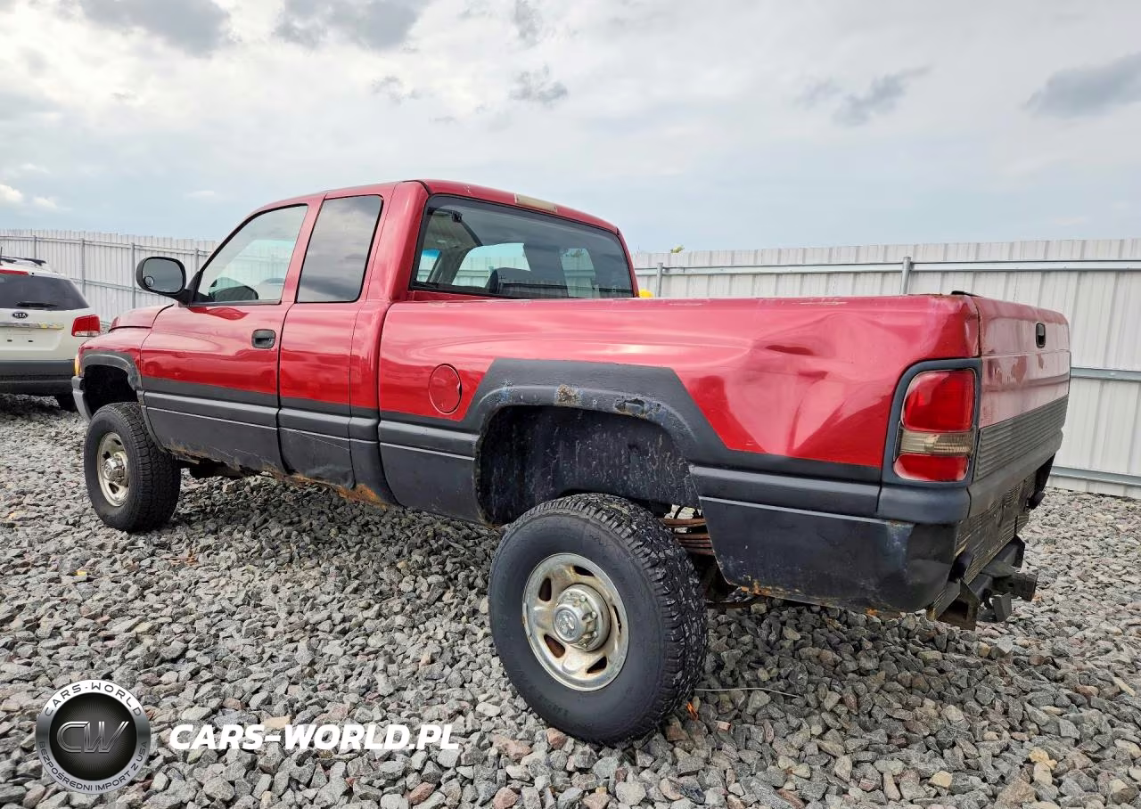 1999 Dodge Ram 2500 VIN:1B7KF23Z8XJ539886 - 2