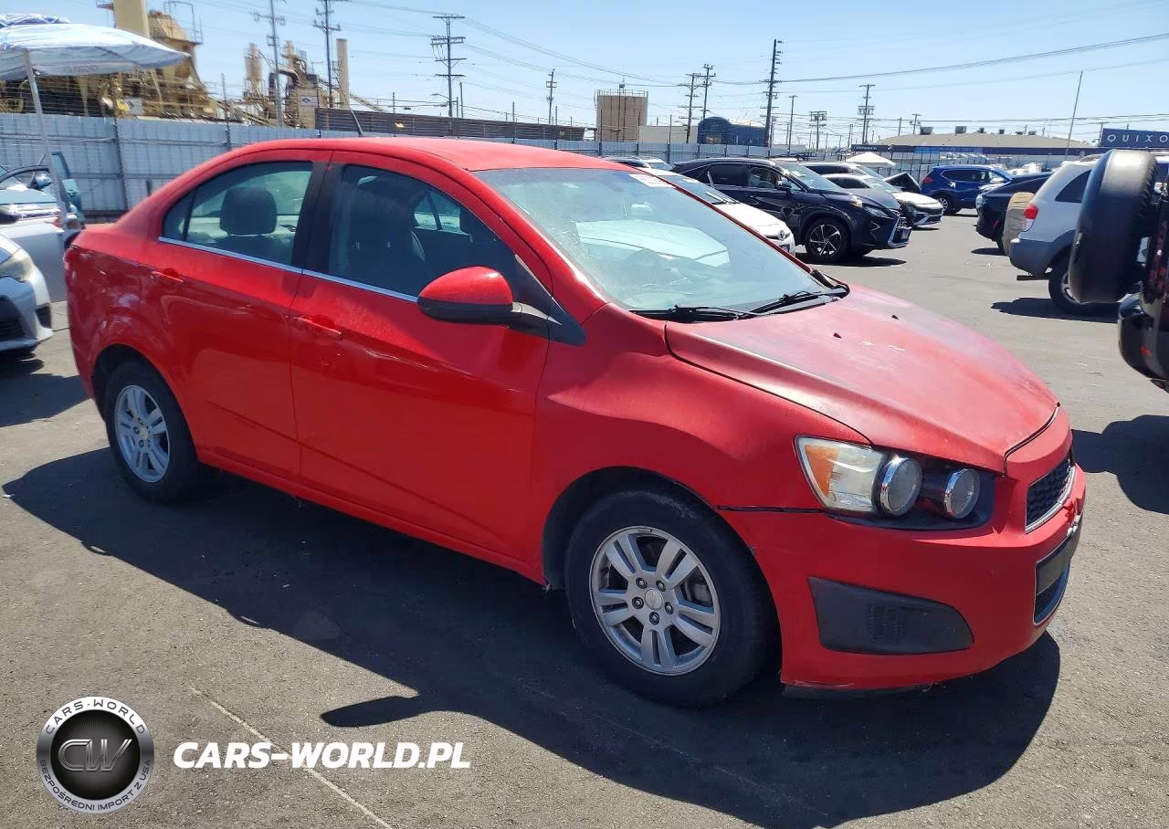 2014 Chevrolet Sonic Lt VIN:1G1JC5SG6E4215636 - 4