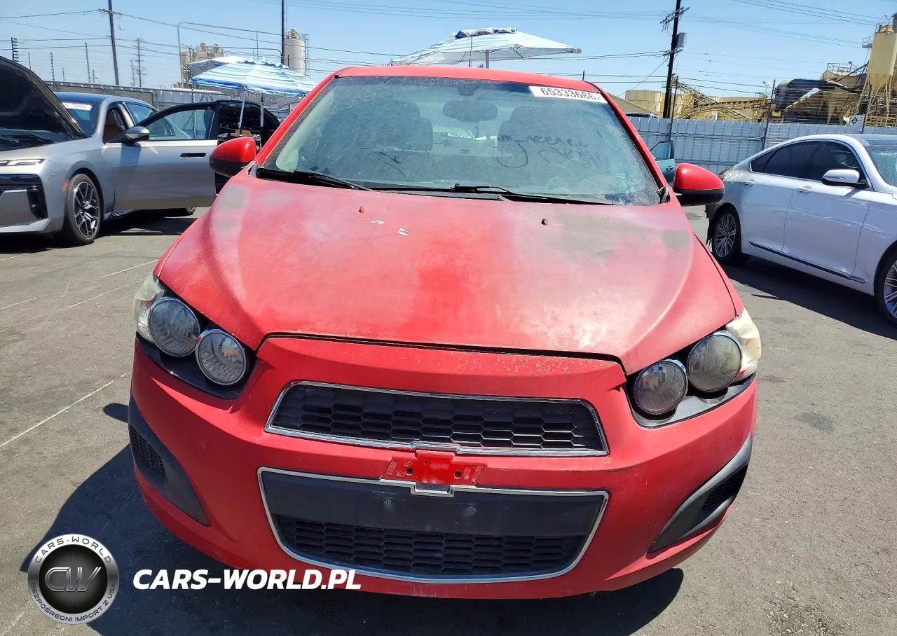 2014 Chevrolet Sonic Lt VIN:1G1JC5SG6E4215636 - 5