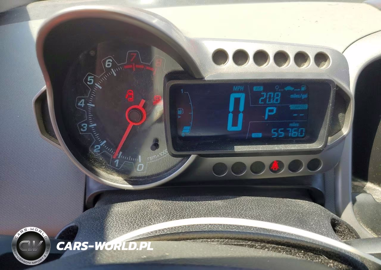 2014 Chevrolet Sonic Lt VIN:1G1JC5SG6E4215636 - 9