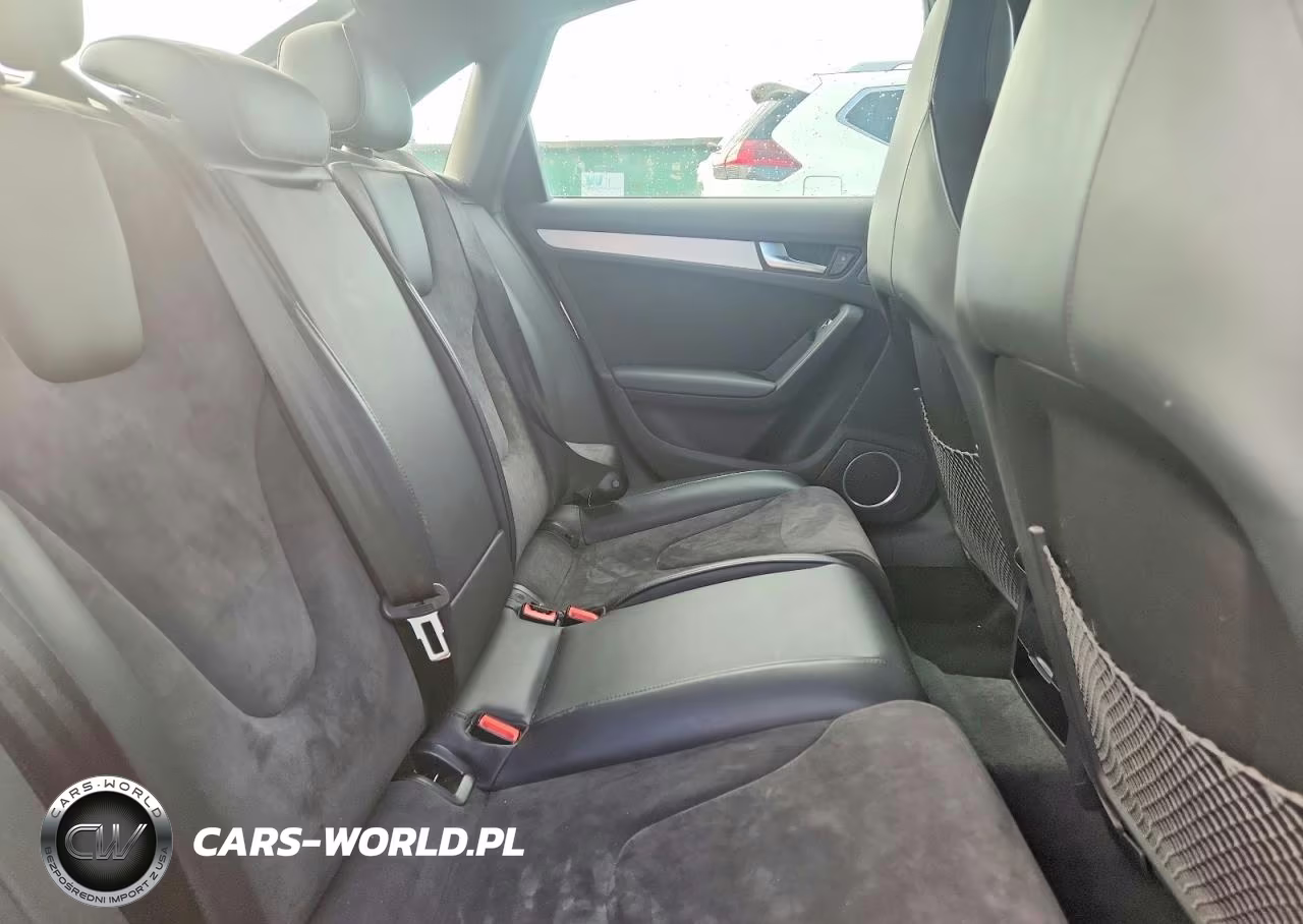 2016 Audi S4 Premium Plus VIN:WAUBGAFLXGA005879 - 10